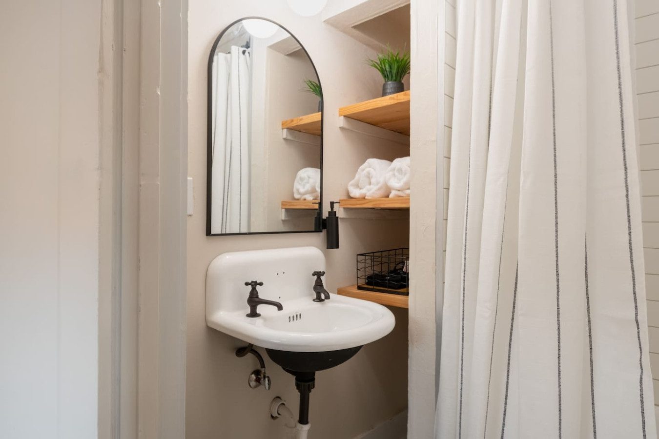 68654 200843 zuxxa4Zd8nIsuO4rMvUrg qpT326dbdZE NPtTbbeR0 6764742f58671.jpg